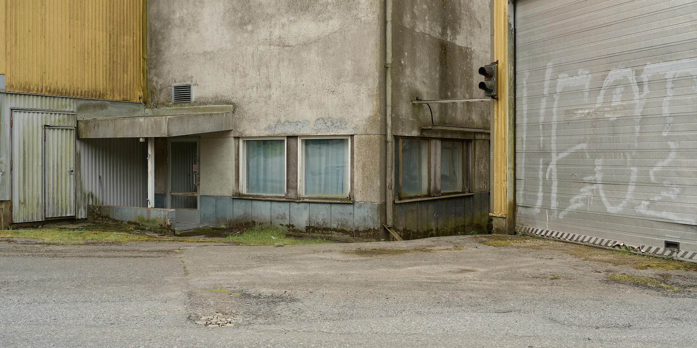 HIDDEN PLACES, Teos 057, 2026